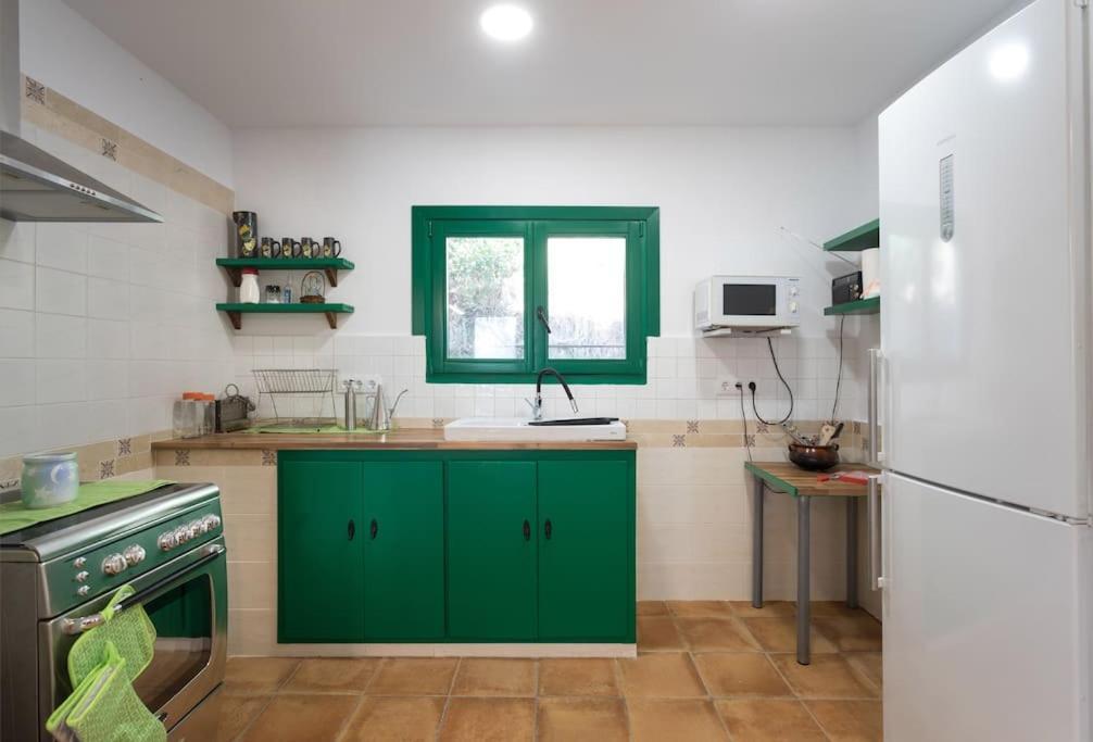Cottage Eco-Friendly Barcelona Country Side لا غارّيغا المظهر الخارجي الصورة