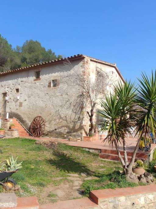 Cottage Eco-Friendly Barcelona Country Side لا غارّيغا المظهر الخارجي الصورة