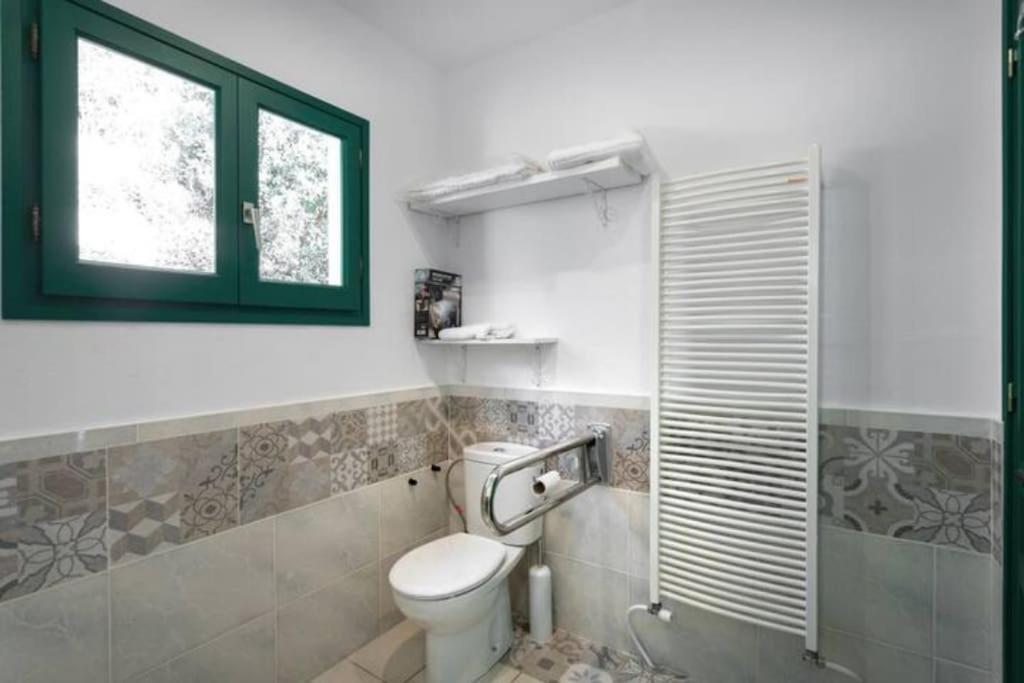 Cottage Eco-Friendly Barcelona Country Side لا غارّيغا المظهر الخارجي الصورة
